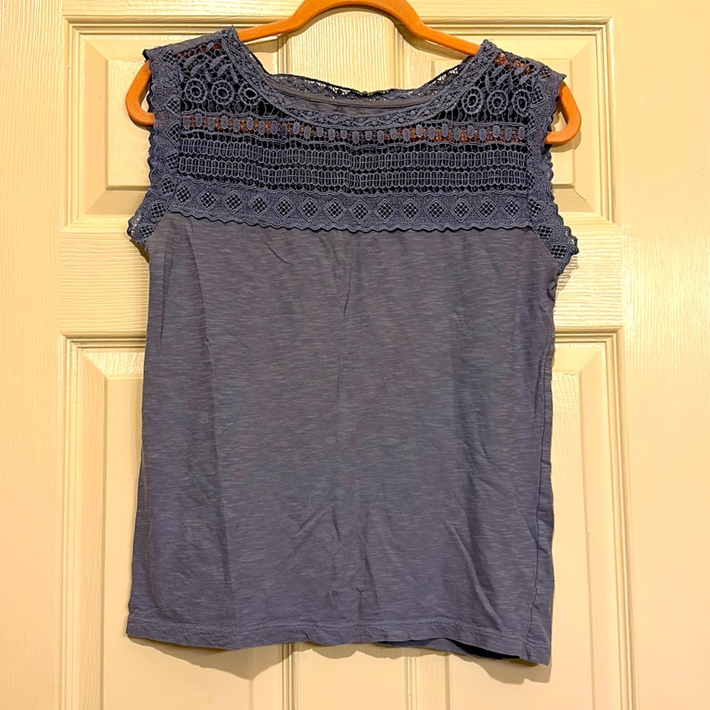 LOFT women’s lace boat neck top size small